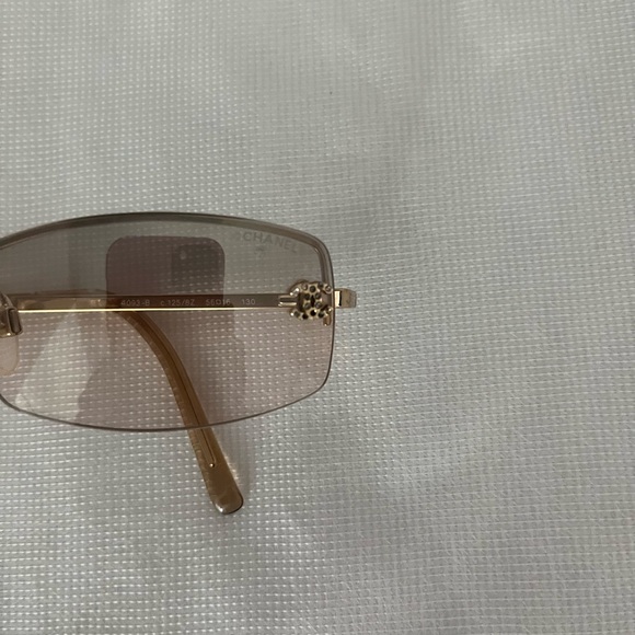 Authentic Chanel Y2K Rhinestone CC Light Brown Tinted Rimless Sunglasses - Picture 9 of 13